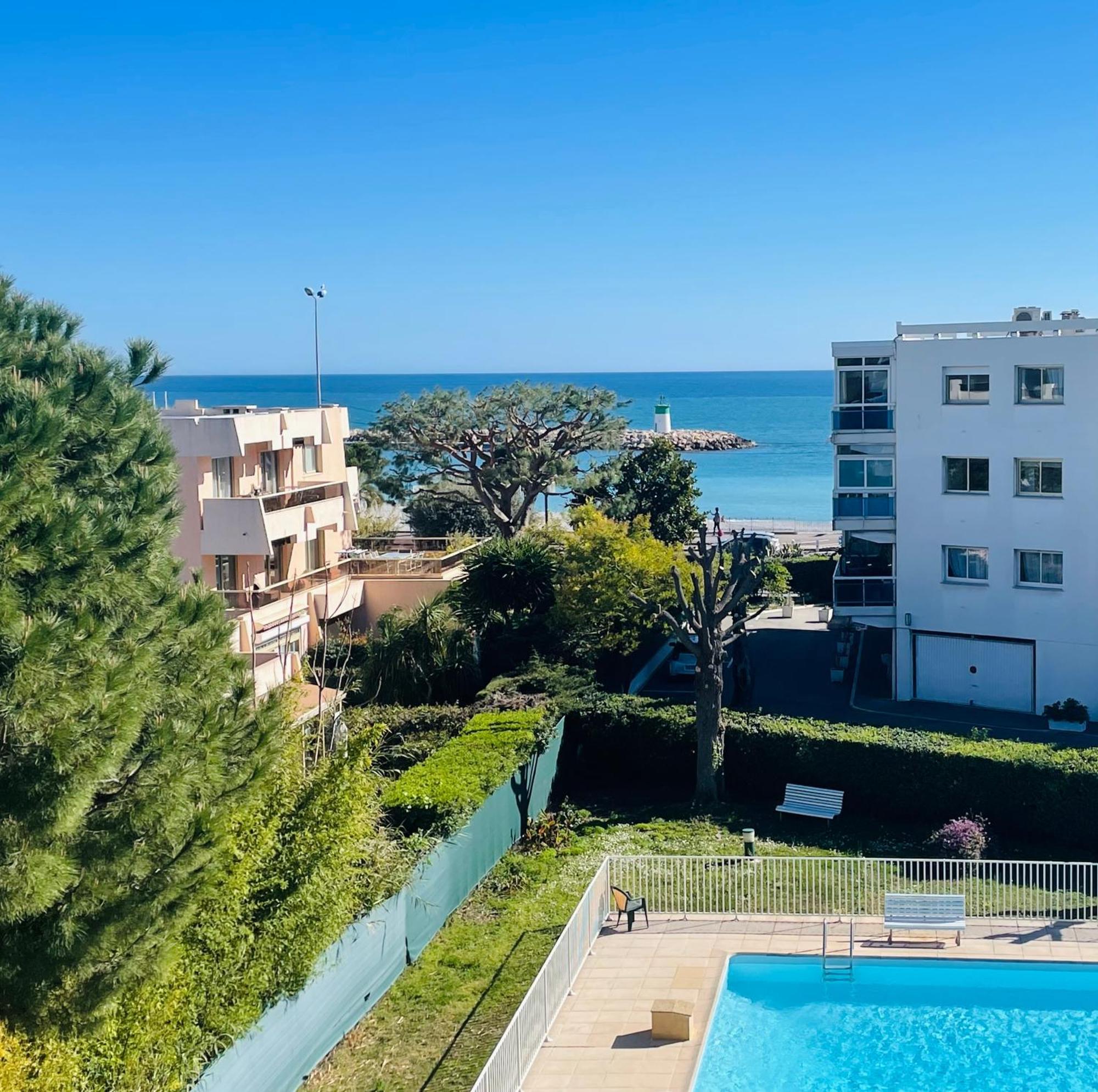 Residence Mediterranee - Beachfront - Sun And Seaview - Pool - Private Parking Кань-сюр-Мер Экстерьер фото